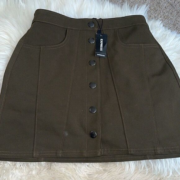 Express skirt Womens safari snap front mini army green Academia New - Picture 4 of 6